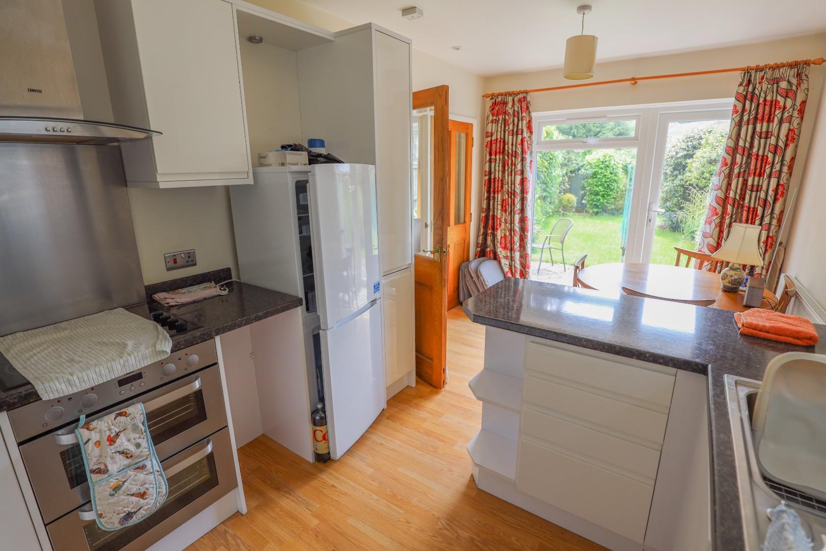 11 Town Mill Road, Cowbridge, Vale of Glamorgan, CF71 7BE